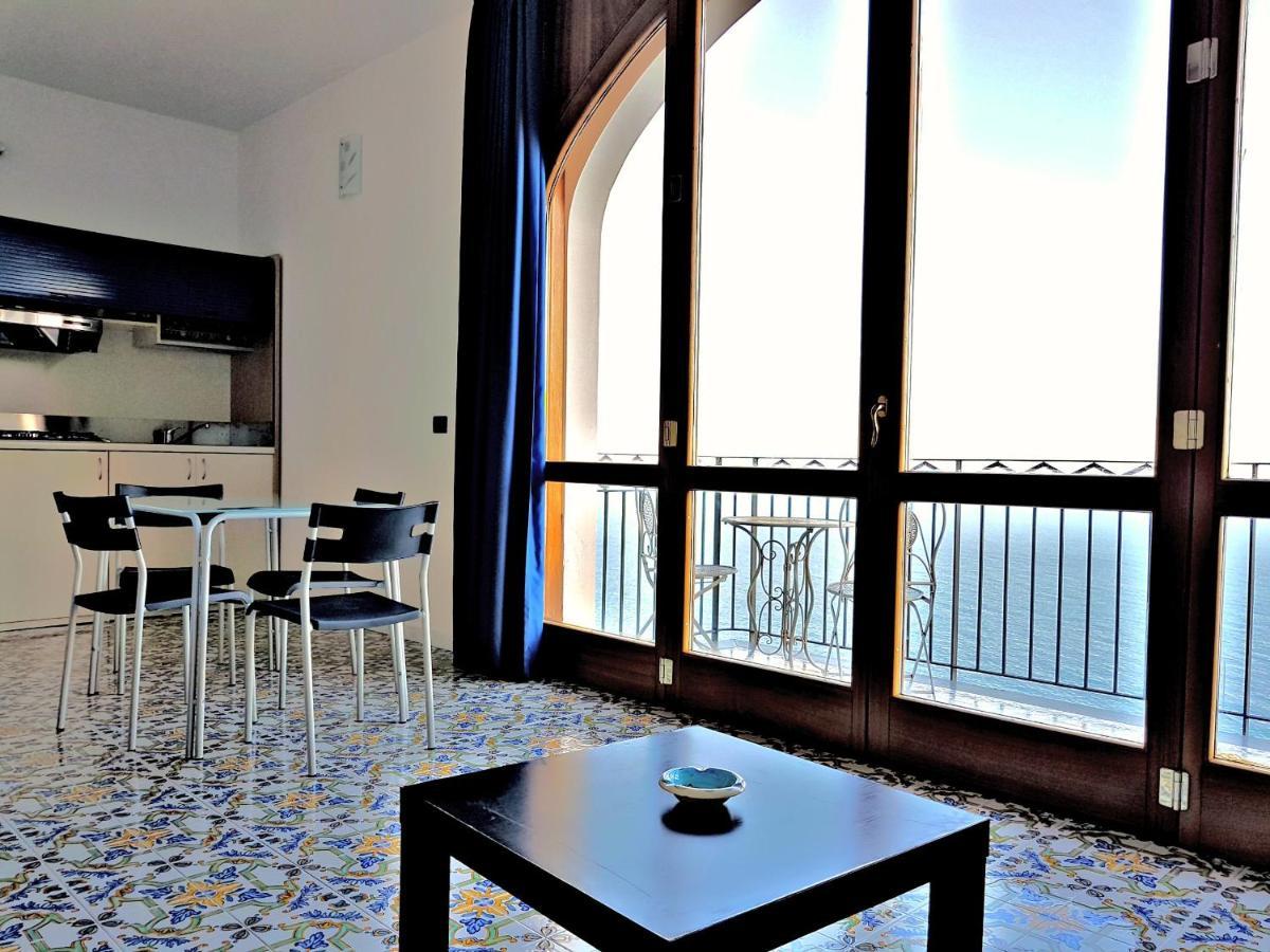 Casa Vacanza "Positano" A Furore Luaran gambar